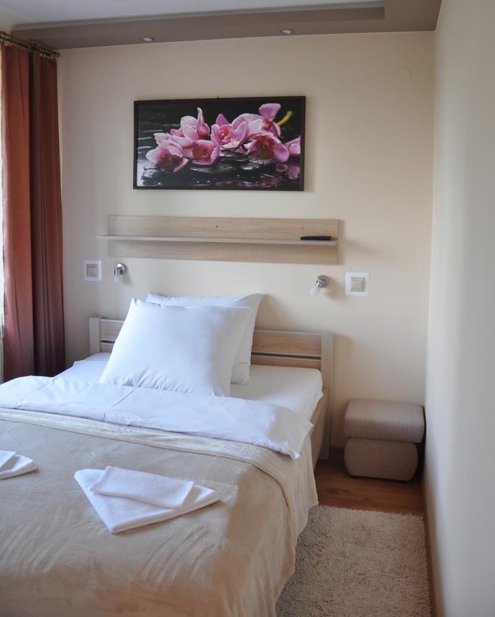 Hotel Mis Bochnia Exterior photo